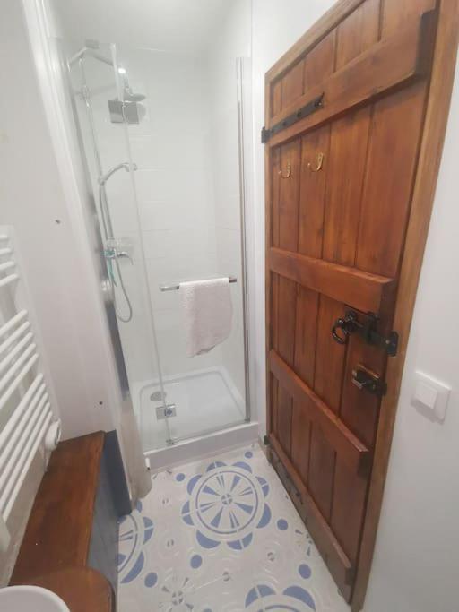 Apartament The Walnut Tree. Saint-Aulaye-Puymangou Zewnętrze zdjęcie